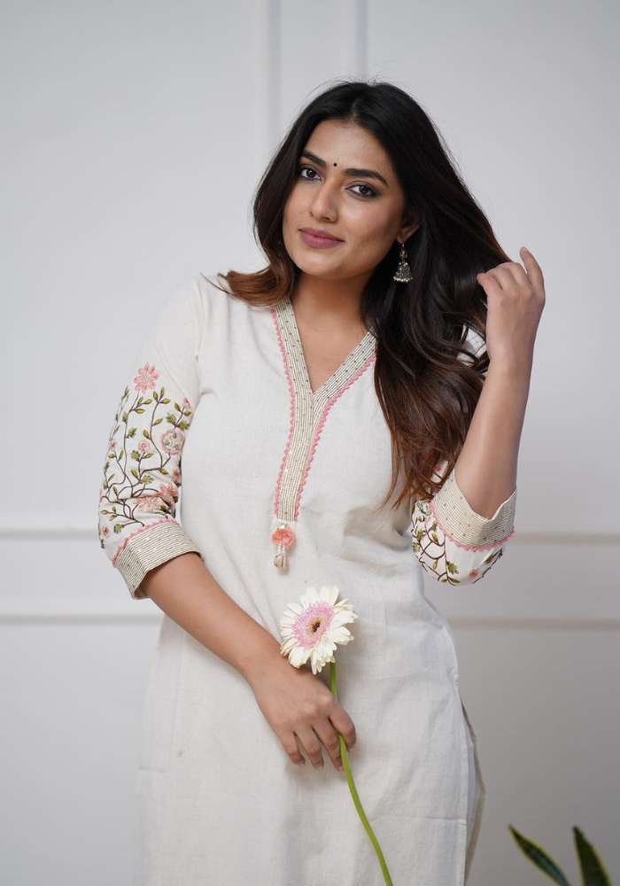 Embroidered Kurta with Floral Details