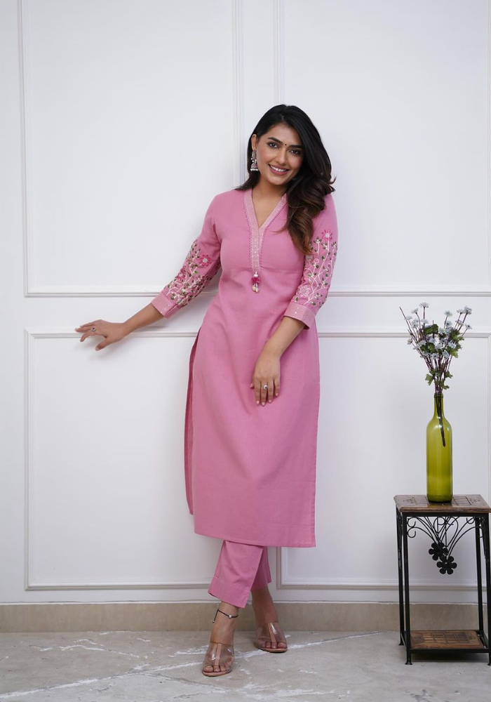 Embroidered Kurta with Floral Details